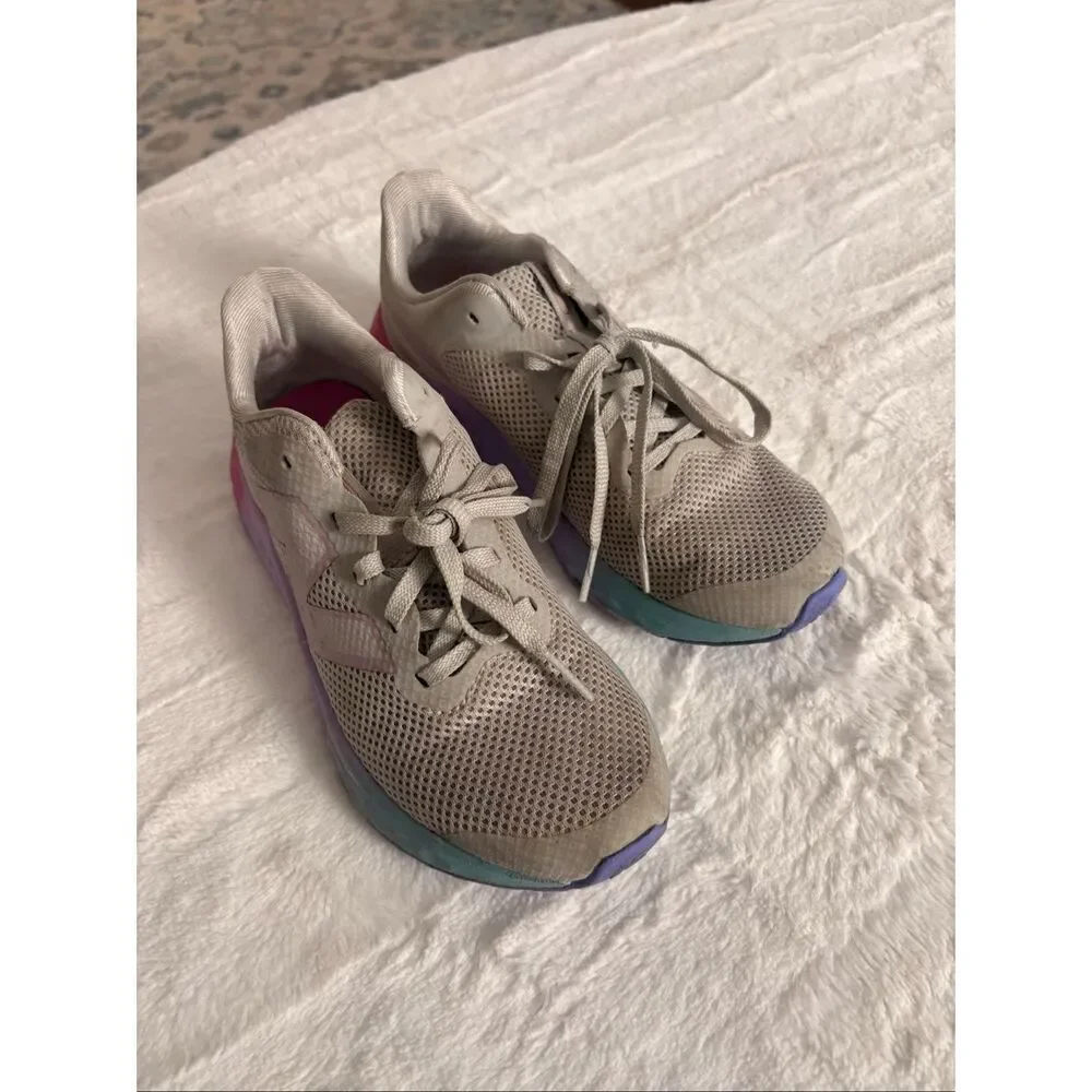 New Balance Fresh Foam 3.5Y Girls Sneakers Pink Purple Ombre